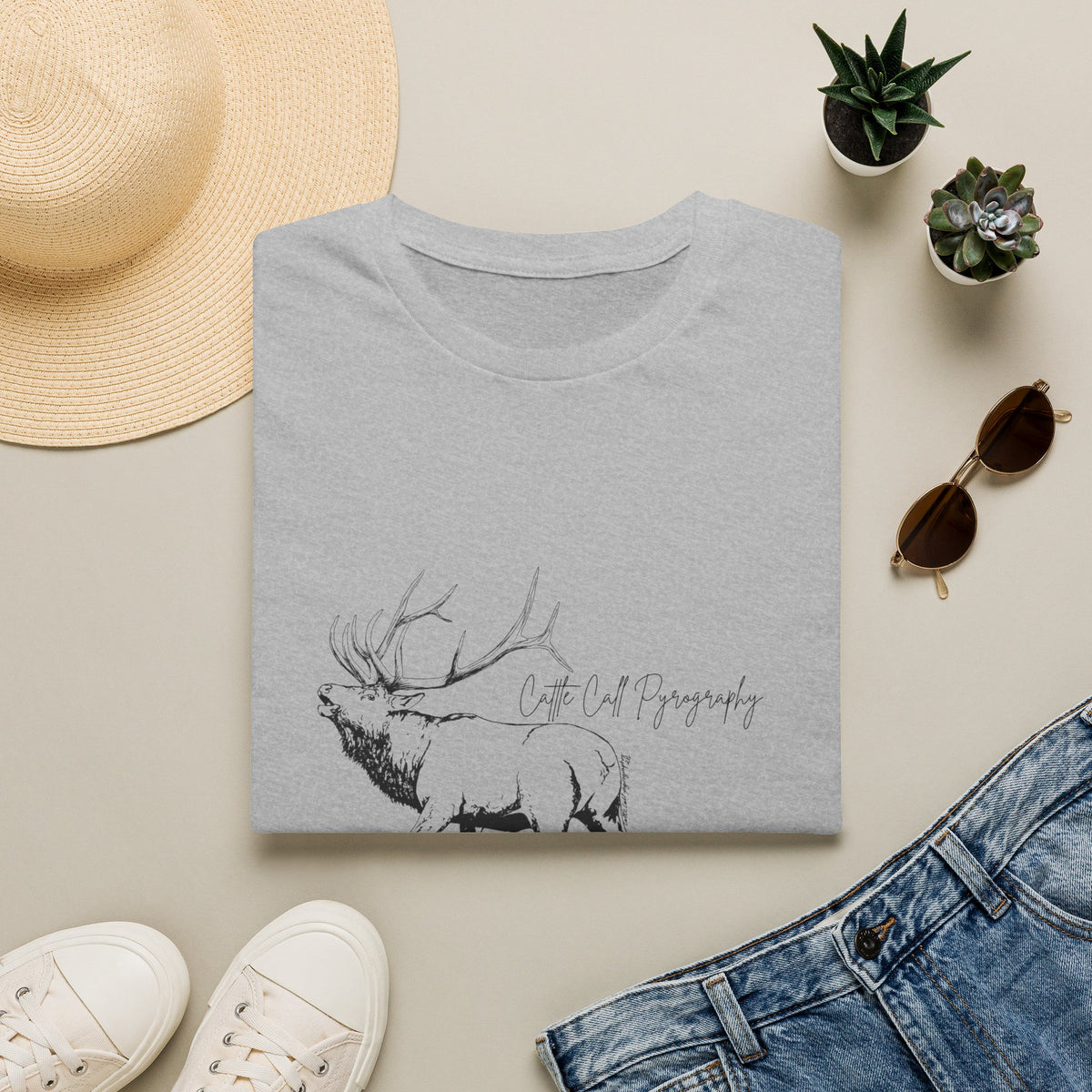 Elk Design Unisex Softstyle T-Shirt