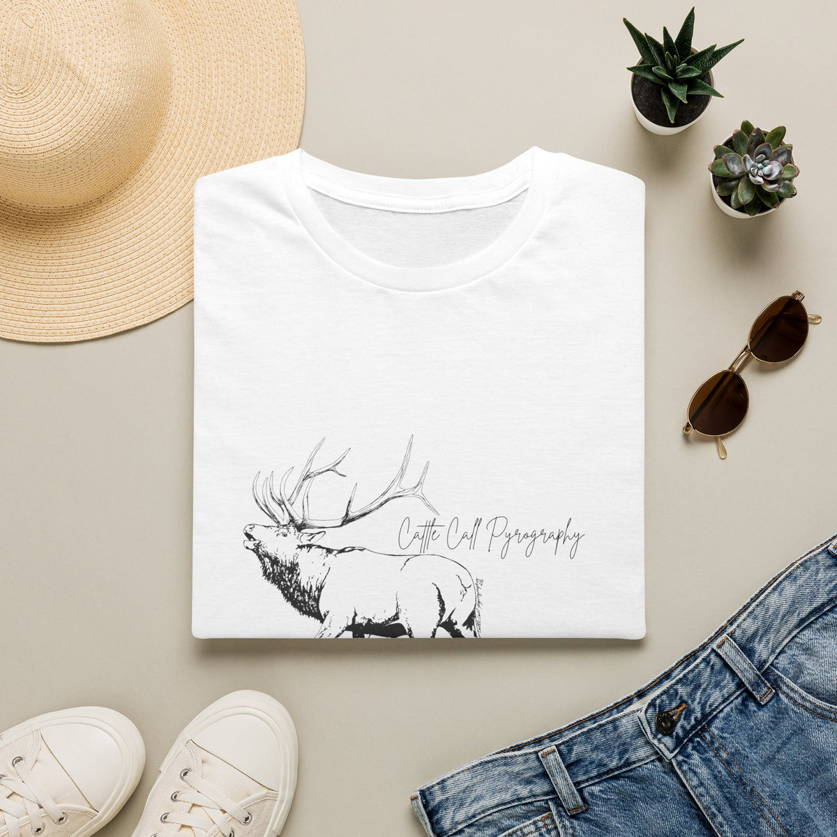Elk Design Unisex Softstyle T-Shirt