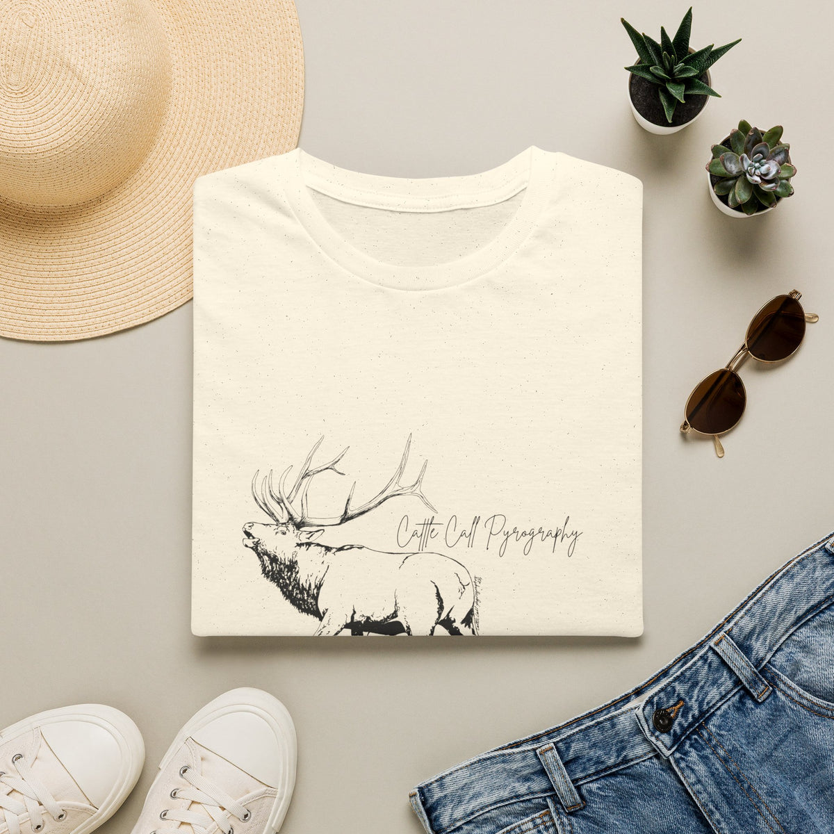 Elk Design Unisex Softstyle T-Shirt