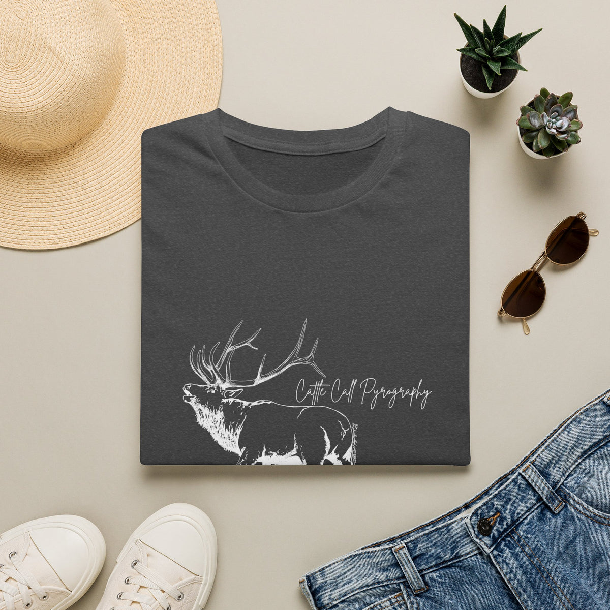 Elk Design Unisex Softstyle T-Shirt